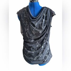 Worthington sleeveless Black and White Patterned layered Top